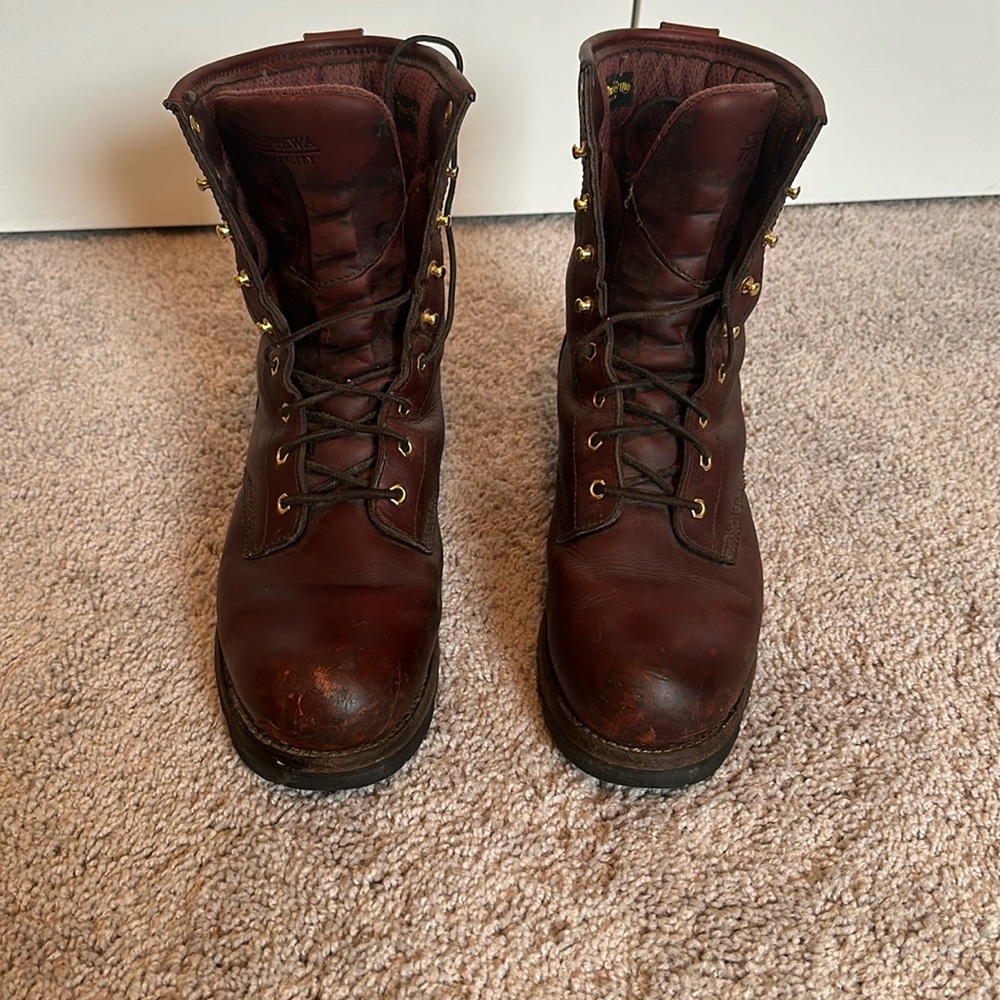 Chippewa logger boots